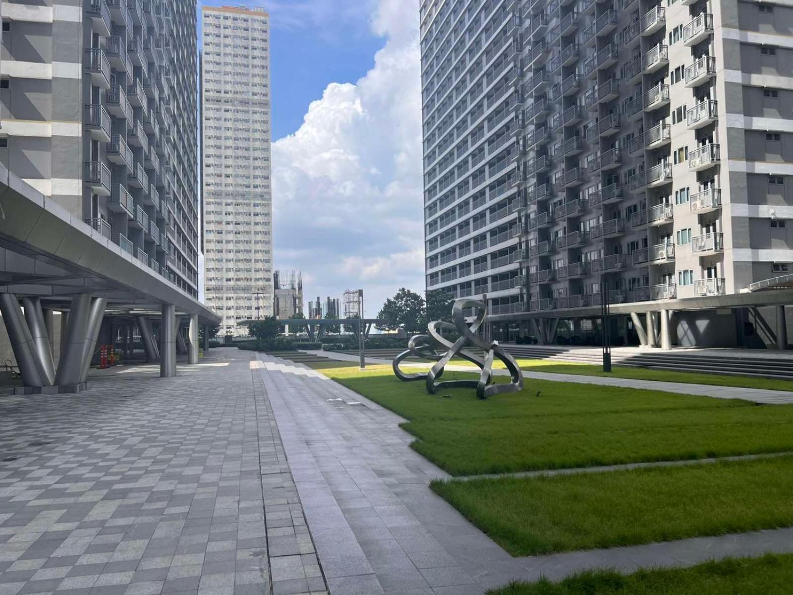 Central Ortigas Center Condo 马尼拉 外观 照片